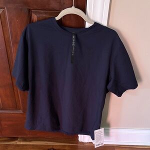 Lululemon Men Athletica Deep Blue Tee Sz M NWT